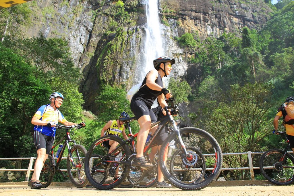 Explore Sri Lanka
