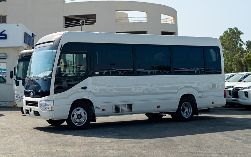 22 Seater Mini Coach Buses Rental